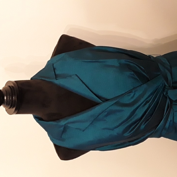 Sleeveless Teal Jewel Toned size 10P - Picture 2 of 9